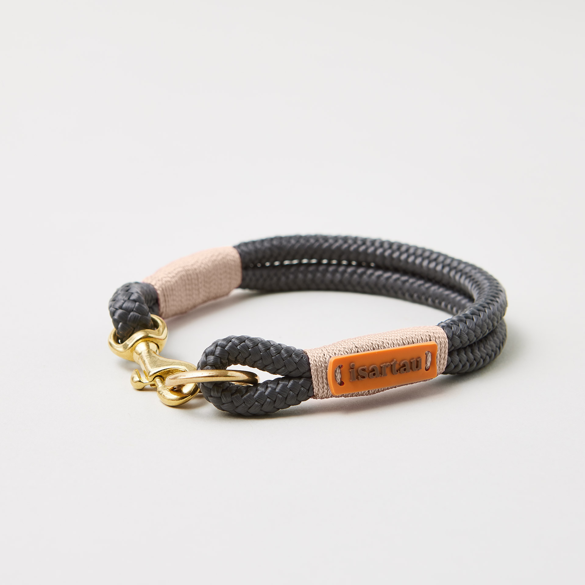 Hundehalsband Feste Halsung Heavens Rock 8 mm, Messing-Beschläge, dunkelgraues Tau mit beiger Takelung