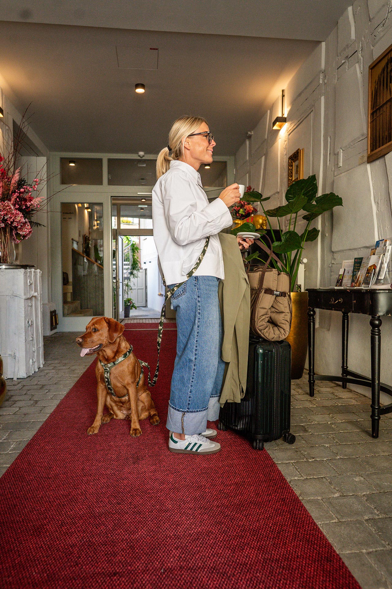 Hotelgast nutz Reisedecke POCKET und Umhängeleine Design Entdecker