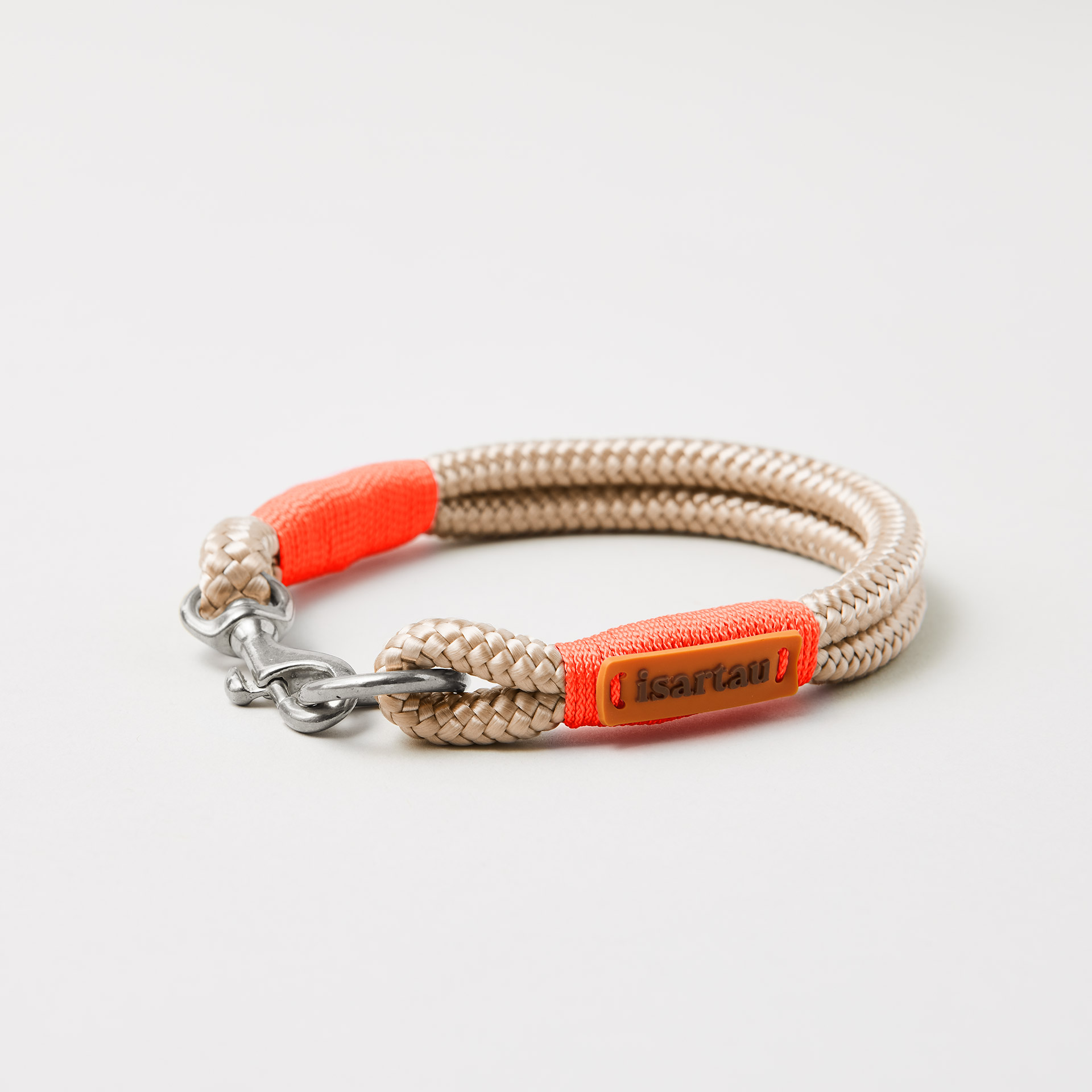 Hundehalsband aus Tau, Modell Feste Halsung Wood Owl Neonorange 8 mm, silberfarbene Beschläge, beiges Tau mit neonoranger Takelung