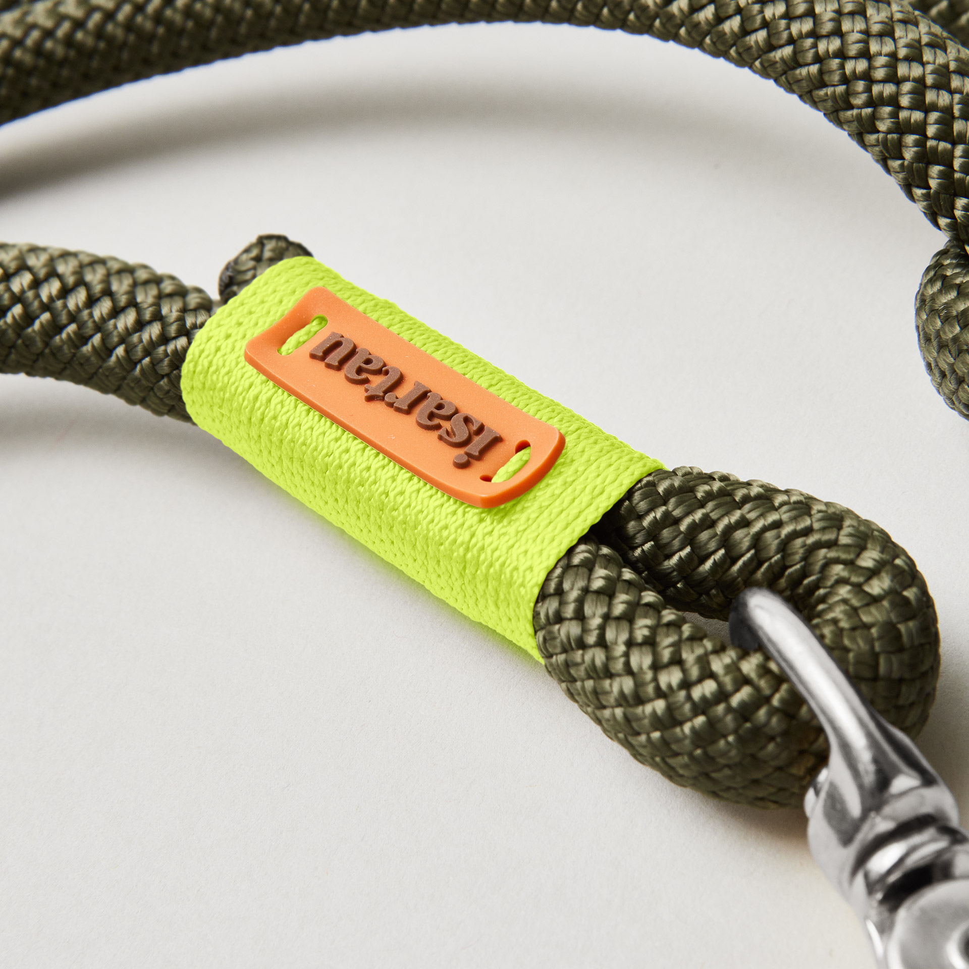 Detail Tauleine Olive Grove Neongelb, olivgrünes Kletterseil mit neongelber Takelung