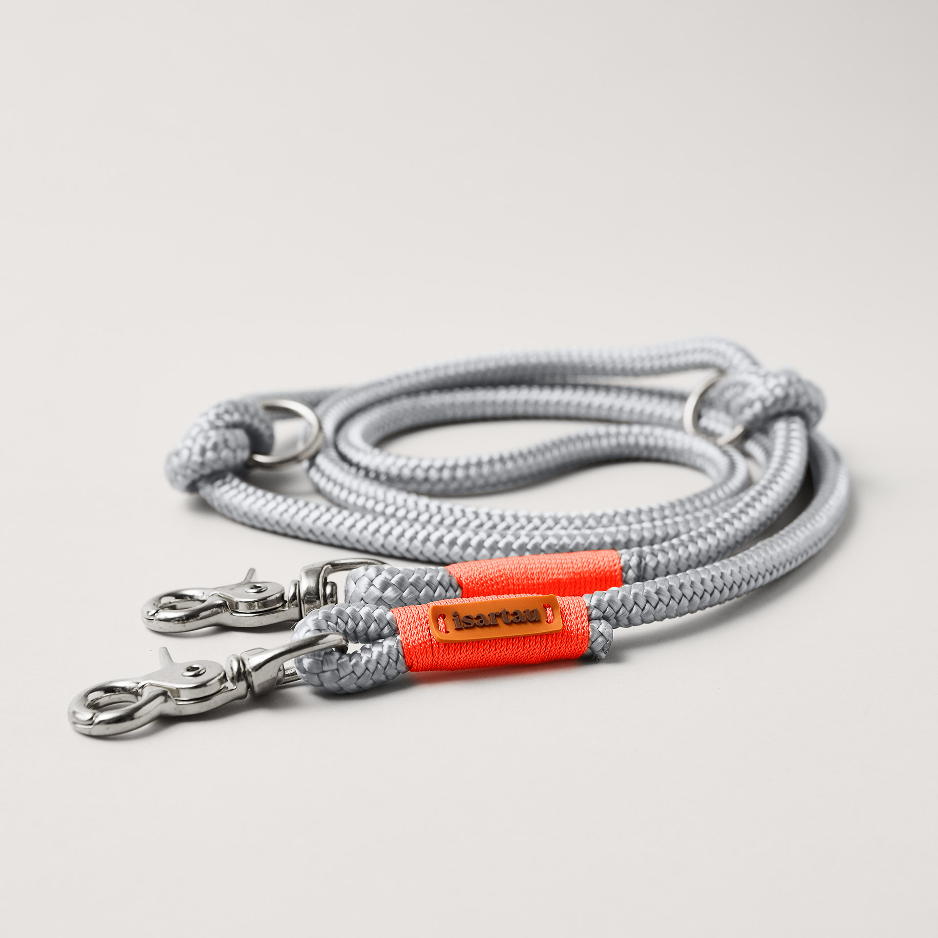 Hundeleine aus Tau Pebble Stone Neonorange 10 mm, hellgraues Tau mit neonoranger Takelung, Längenverstellbar