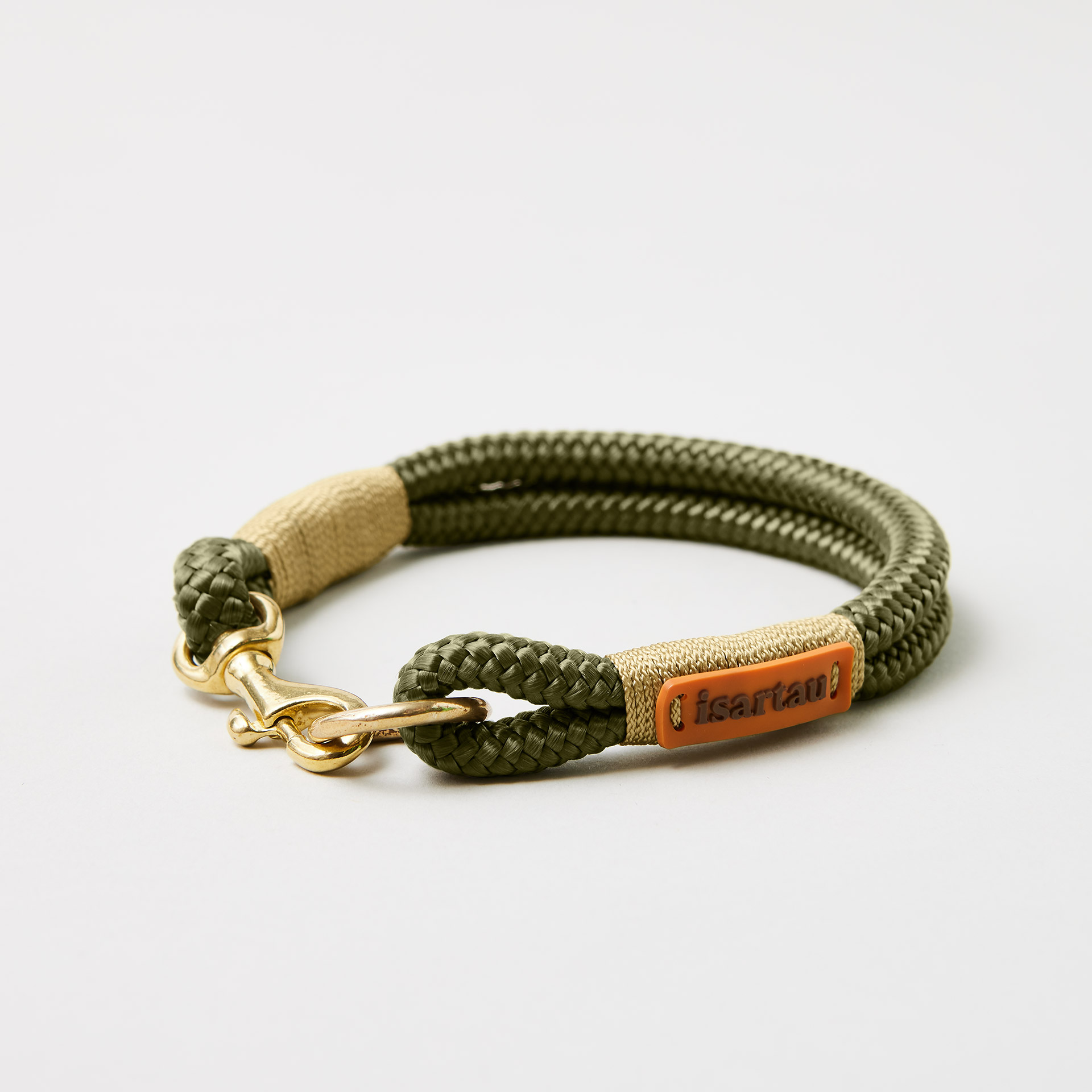 Tauhalsband Feste Halsung Olive Grove Gold 8 mm mit Messing-Beschlägen, olivgrünes Softtau mit goldfarbener Takelung