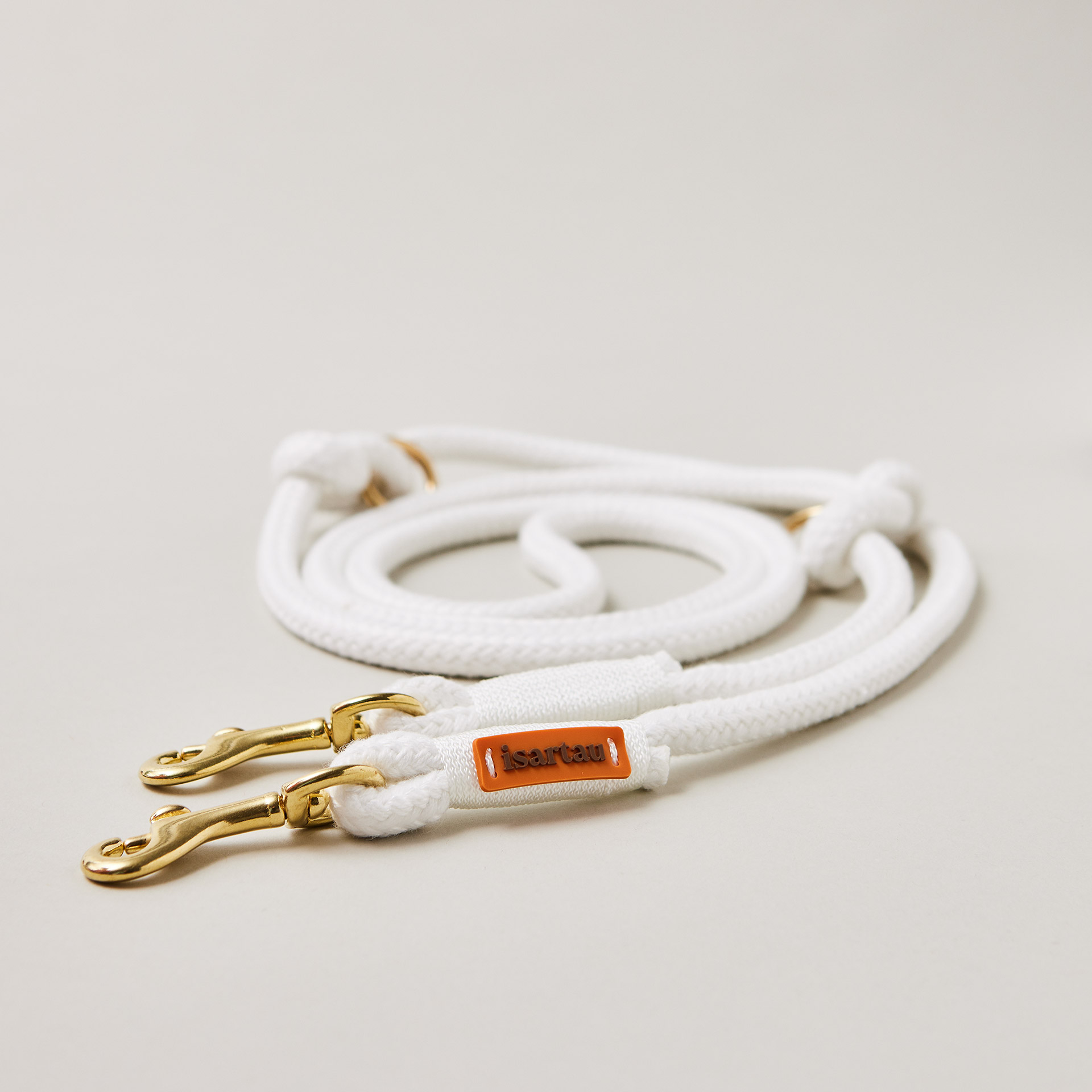 Tauleine Pure Breeze Weiß, verstellbar mit leichten Messing-Karabinern, weißes Tau mit weißer Takelung, Längenverstellbar