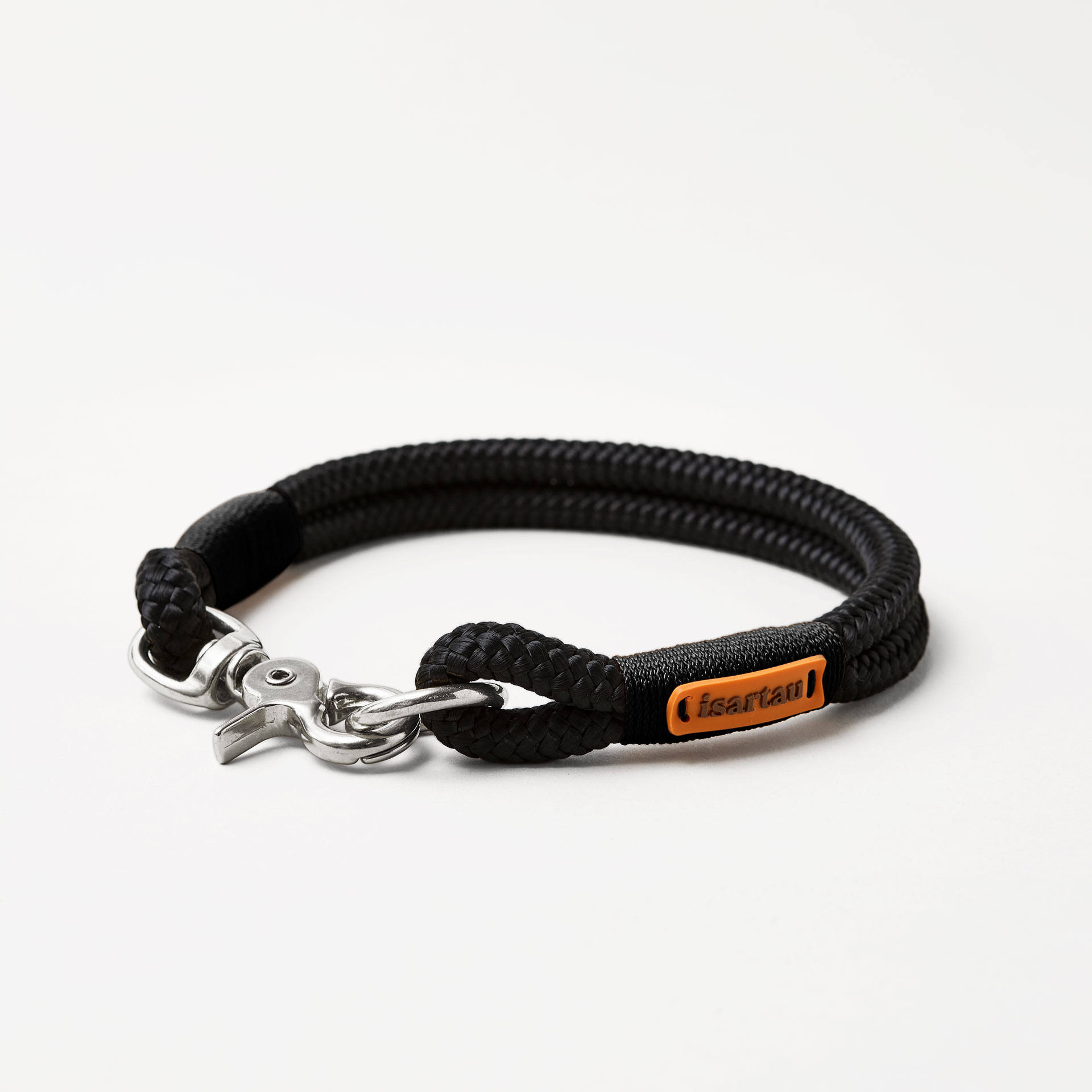 Hundehalsband aus Tau Black Mamba Schwarz 10 mm mit silberfarbenen Beschlägen, schwarzes Tau mit schwarzer Takelung