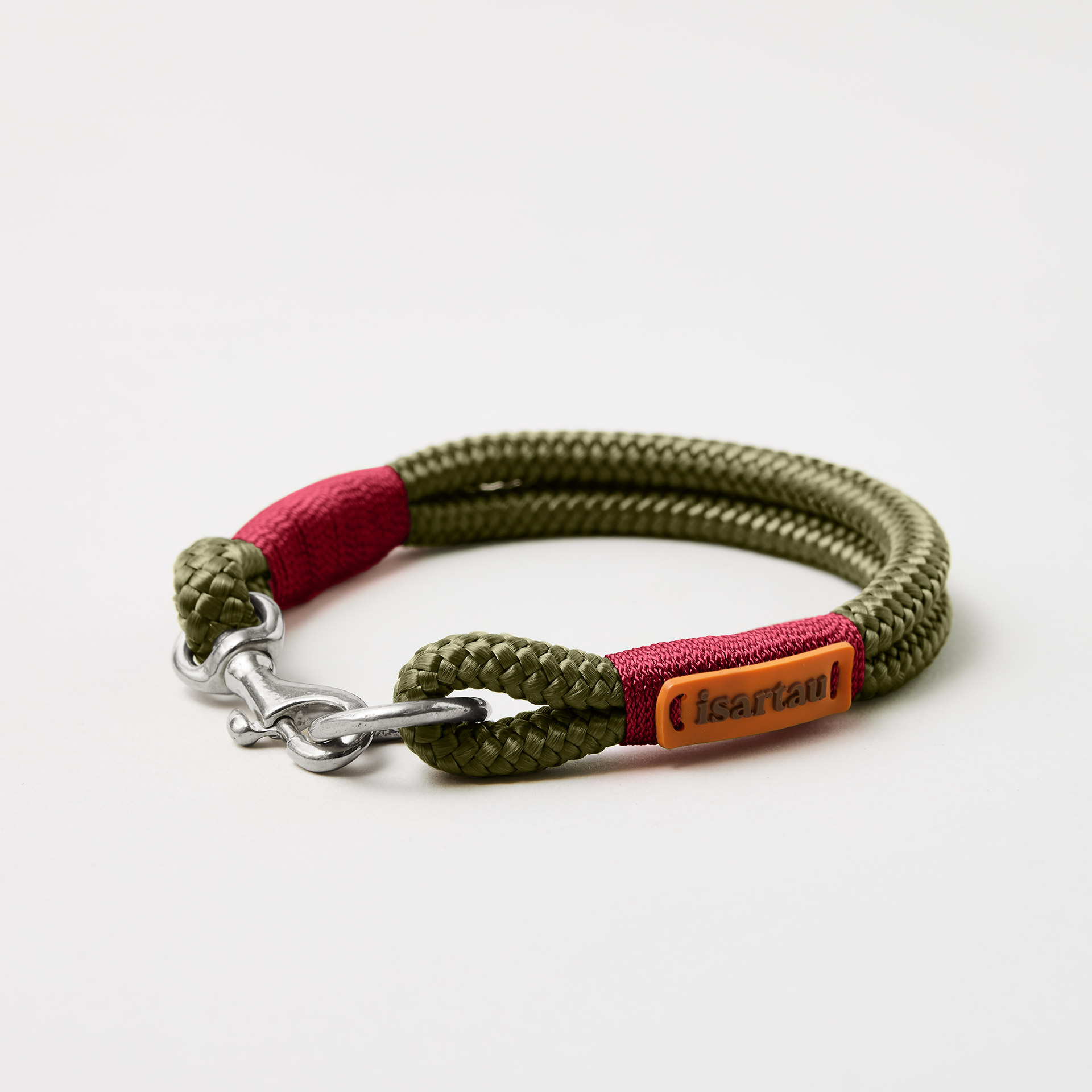 Tauhalsband Feste Halsung Olive Grove Burgunder 8 mm, silberfarbene Beschläge, olivfarbenes Softtau mit burgunderfarbener Takelung