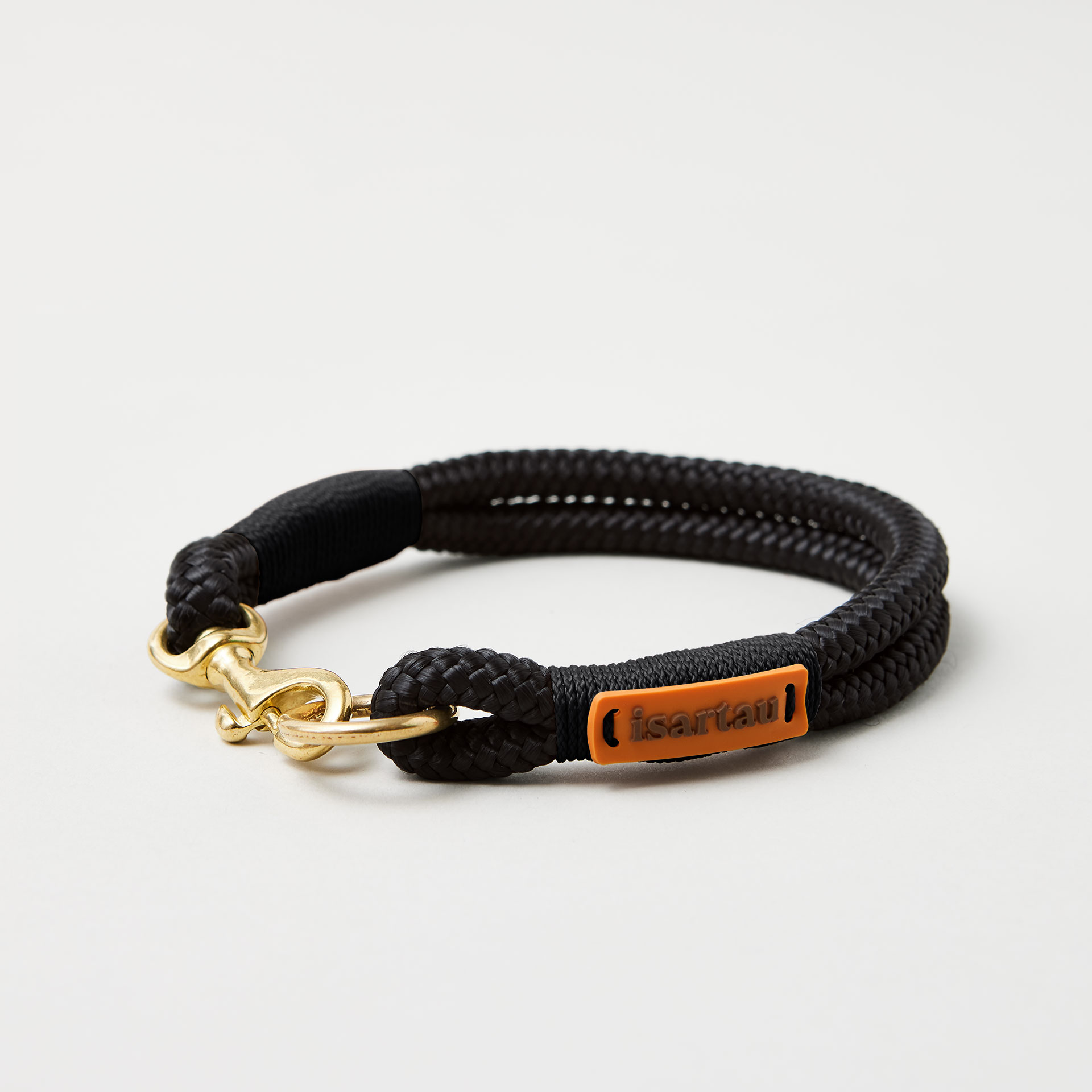 Tauhalsband feste Halsung Black Mamba Schwarz 8 mm, Messing-Beschläge, schwarzes Tau mit schwarzer Takelung