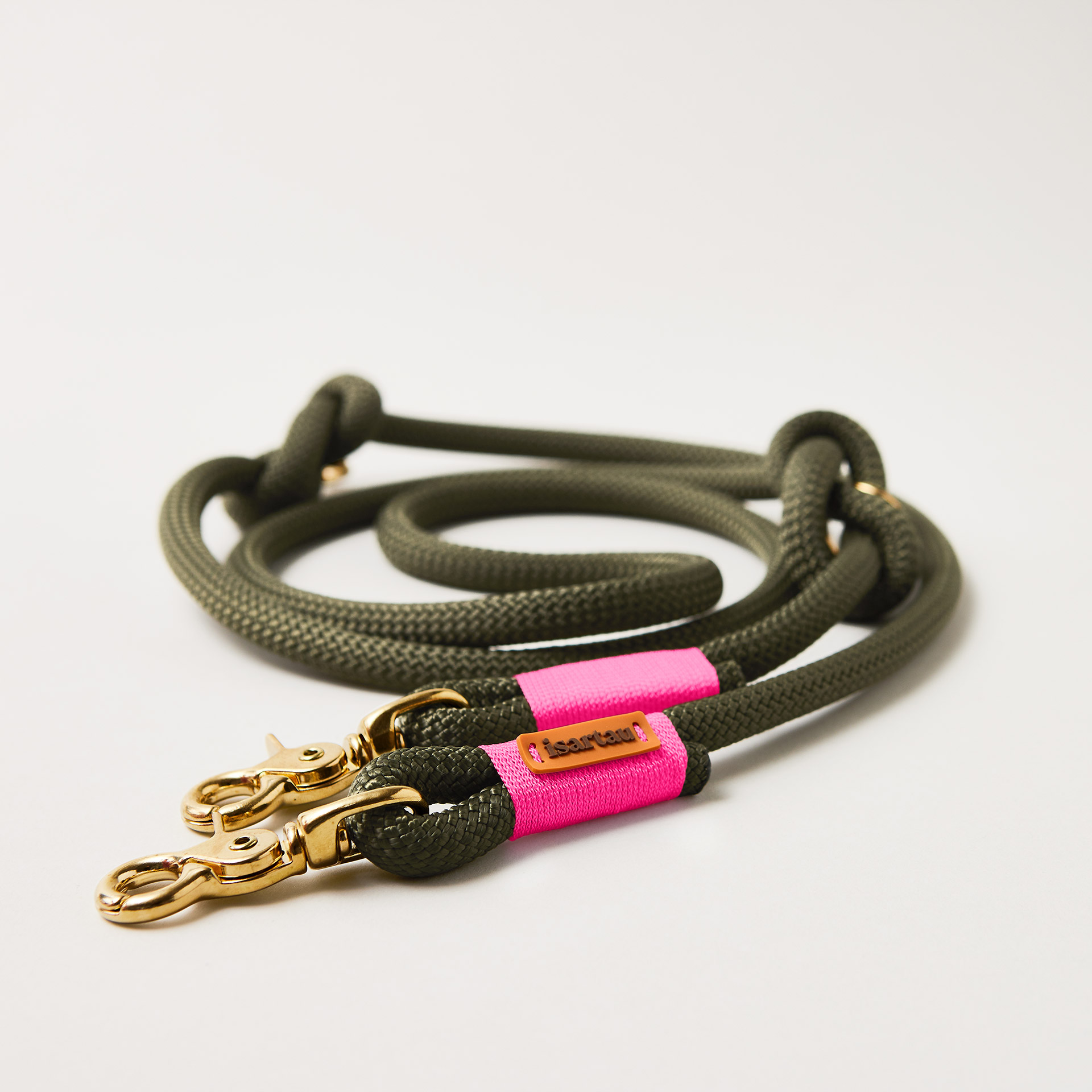 Hundeleine aus Tau Olive Grove Neonpink 10 mm verstellbar mit Messing-Scherenkarabinern, olives Kletterseil mit neonpinker Takelung, Längenverstellbar