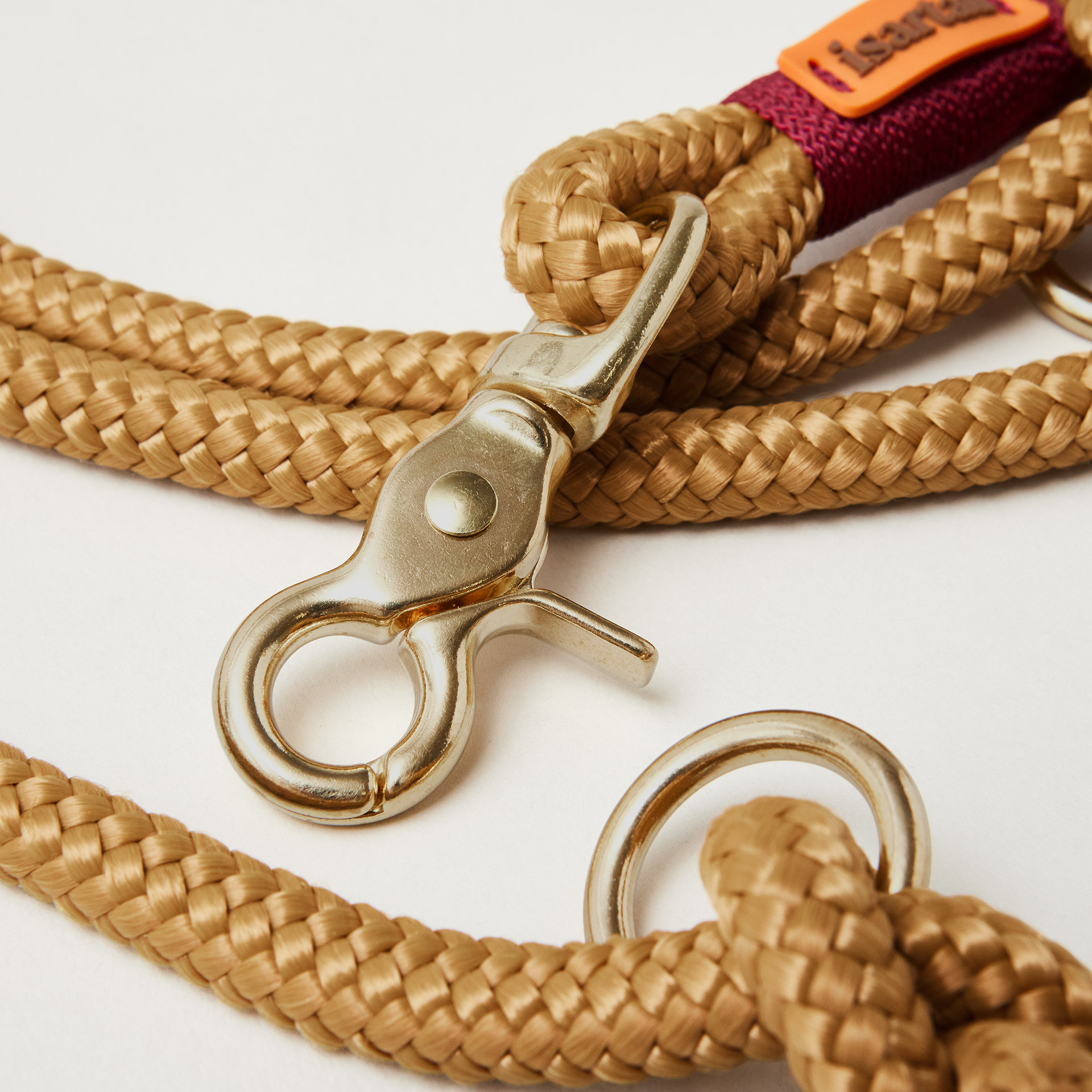 Hundeleine aus Tau in der Farbe Sweet Toffee Burgunder, Messing Scherenkarabiner
