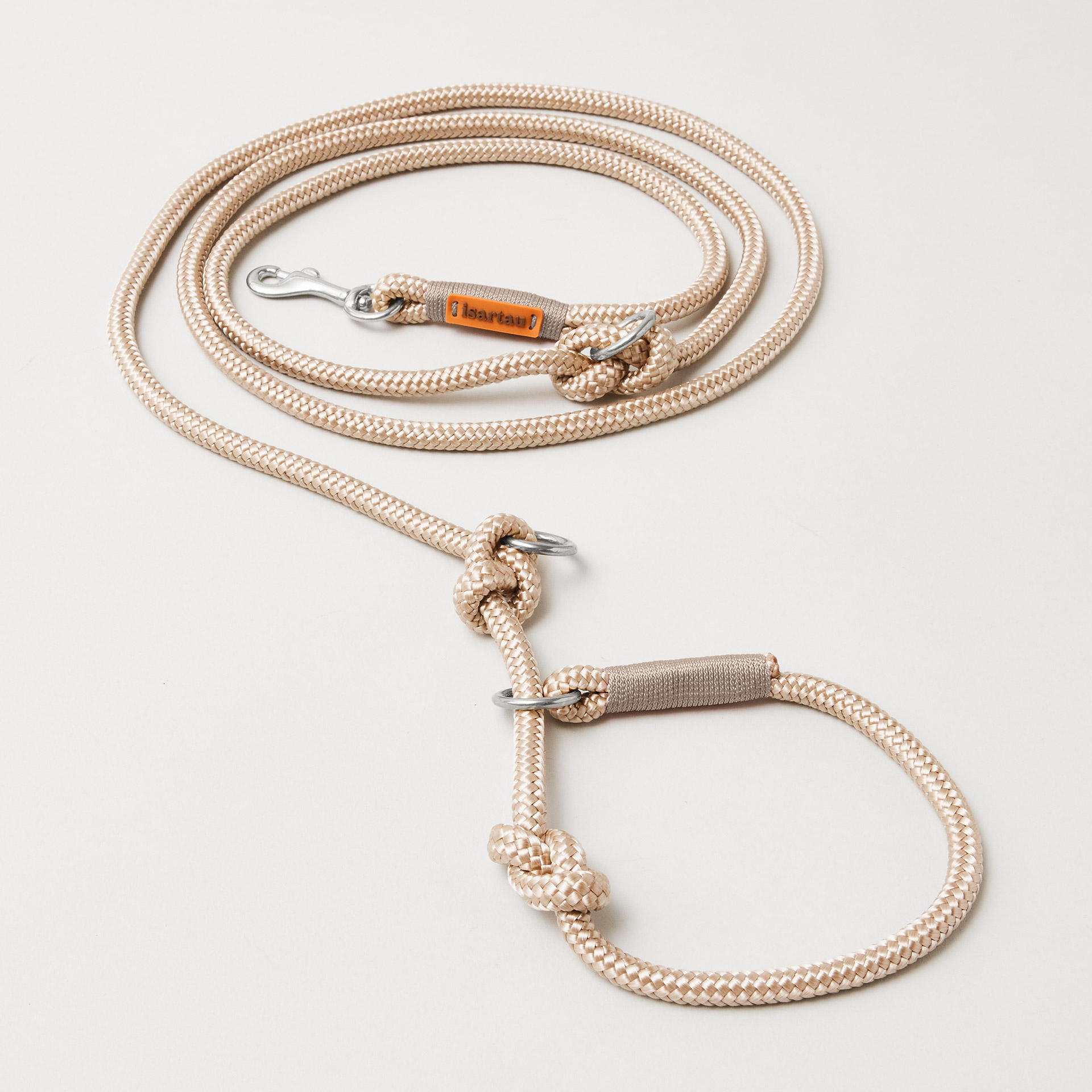 Retrieverleine aus Tau Wood Owl Sand, Halsung mit integrierter Leine, silberfarbene Bolzenkarabiner, 2-fach längenverstellbar, erhältlich in 8 mm