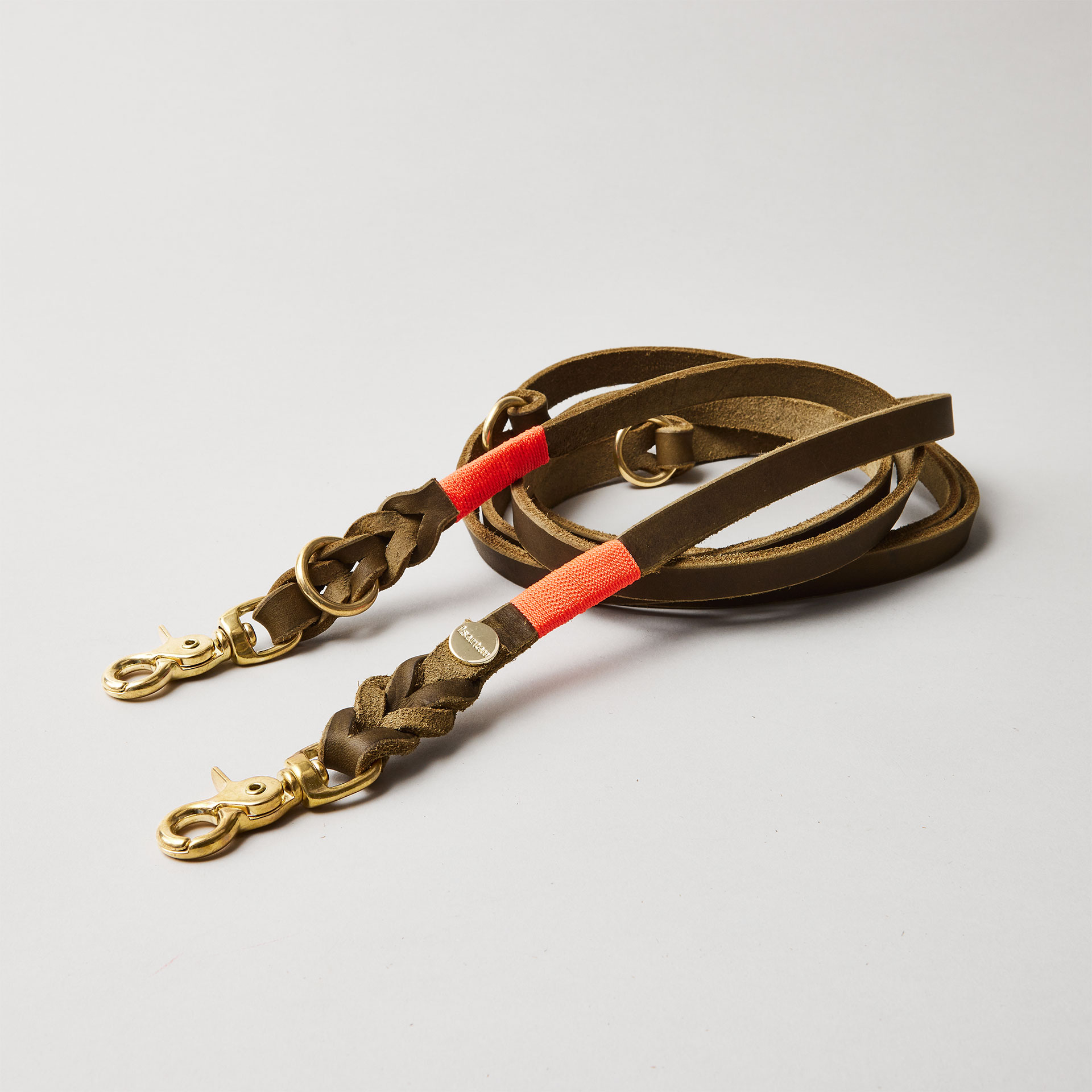 Lederleine SPORTY 250 cm, OILV (Umhängeleine)