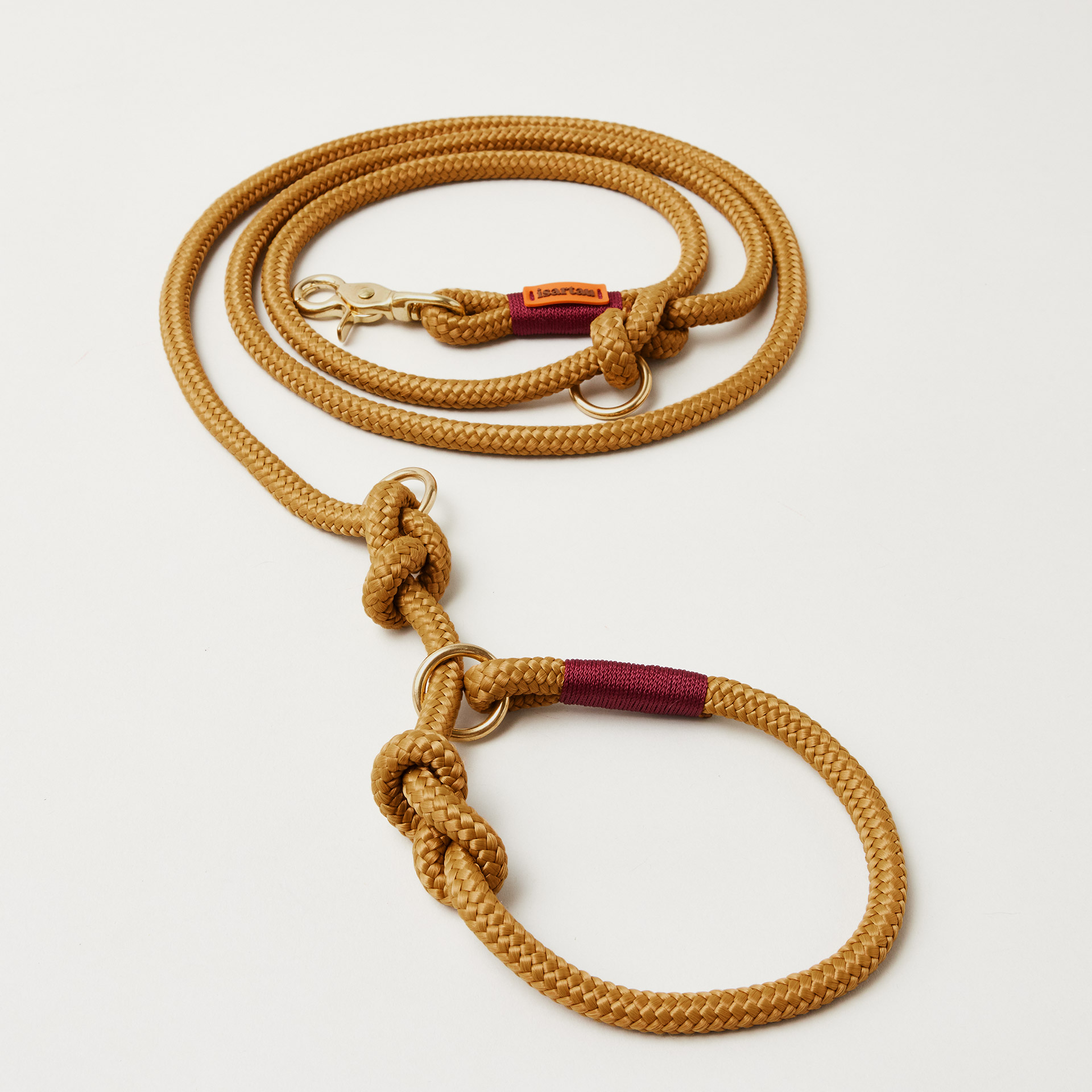 Retrieverleine aus Tau Sweet Toffee Burgunder, Halsung mit integrierter Leine, goldene Messingkarabiner, 2-fach längenverstellbar, erhältlich in 8 und 10 mm
