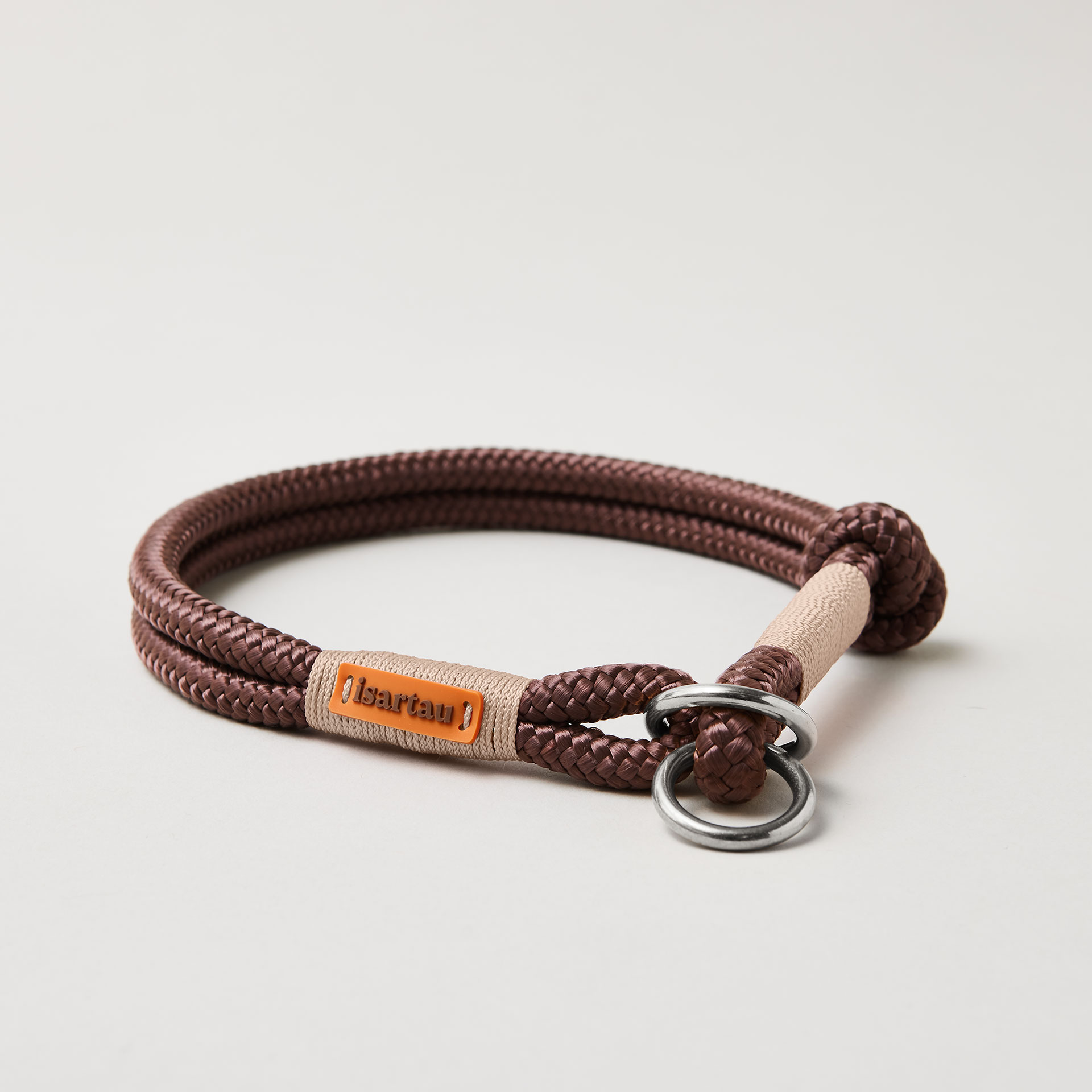 Tauhalsband Zugstopp Classy Chestnut Beige 8 und 10 mm mit silberfarbenen Beschlägen, braunes Tau mit beiger Takelung