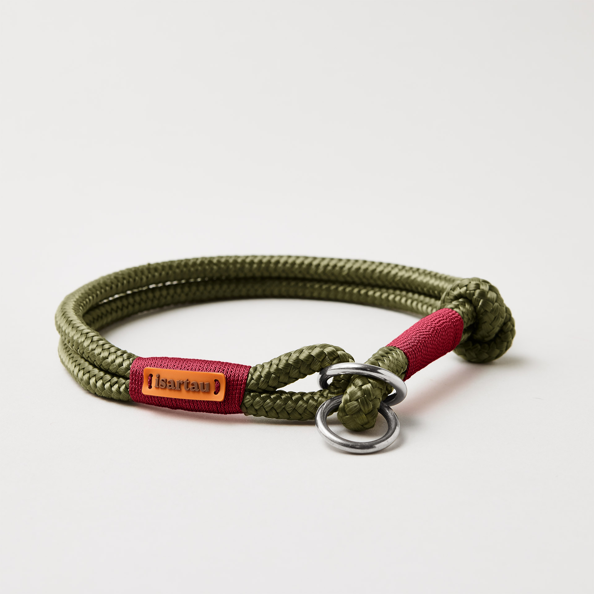 Tauhalsband Zugstopp Olive Grove Burgunder 8 und 10 mm mit silberfarbenen Beschlägen, olivfarbenes Softtau mit burgunderfarbener Takelung