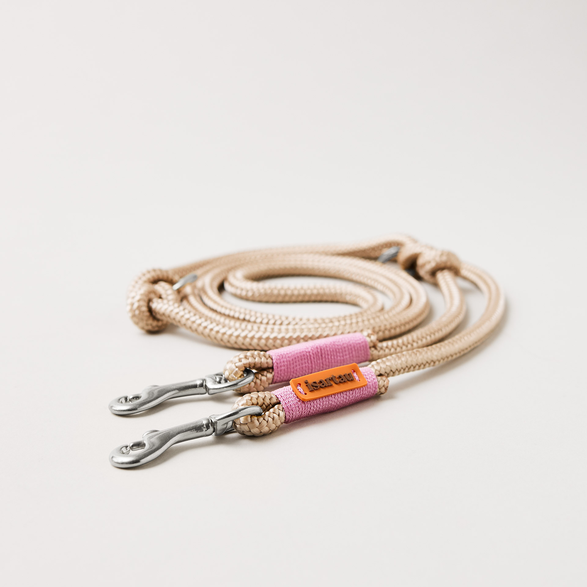 Hundeleine aus Tau Wood Owl Rose, 8 mm, verstellbar mit silberfarbenen Mini Bolzenkarabinern, beiges Tau mit rosafarbener Takelung