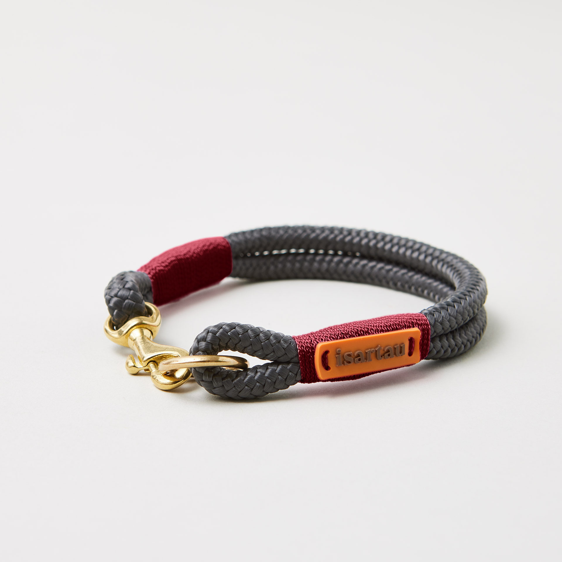 Hundehalsband Feste Halsung Heavens Rock Burgunder 8 mm, Messing-Beschläge, dunkelgraues Tau mit burgunderfarbener Takelung