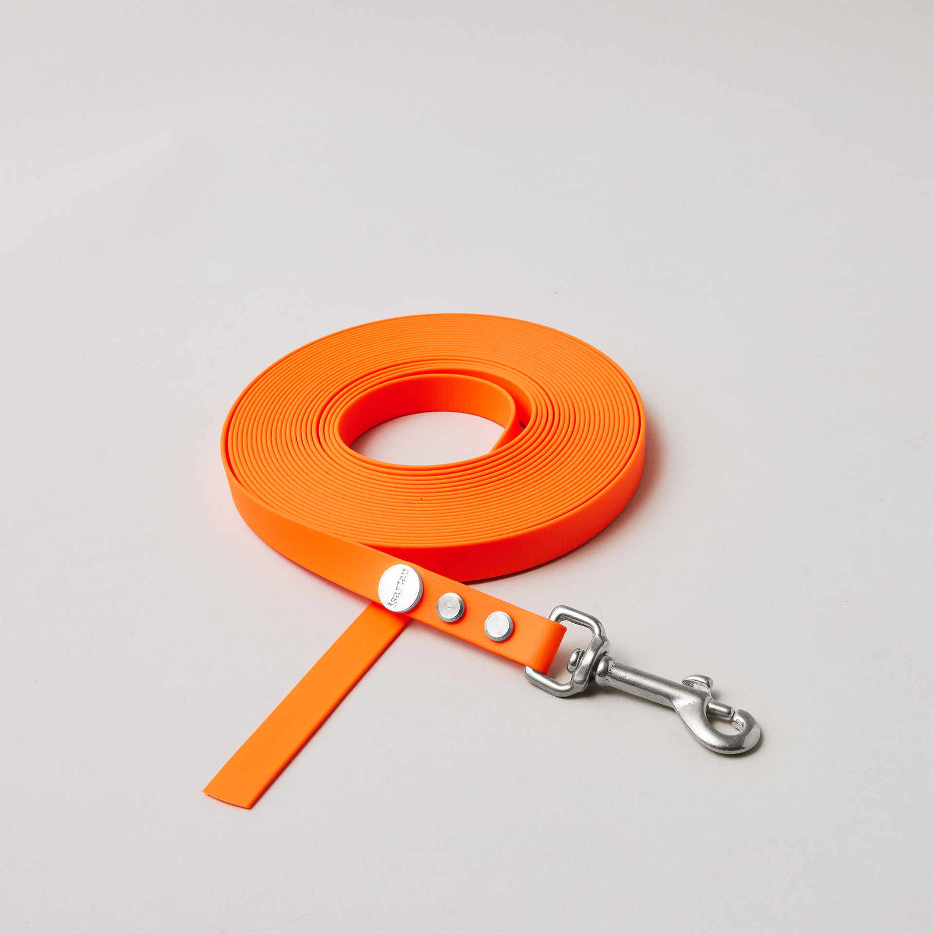 Schleppleine ohne Handschlaufe in Neonorange, Bolzenkarabiner aus Edelstahl, 16mm breit, für große Hunde