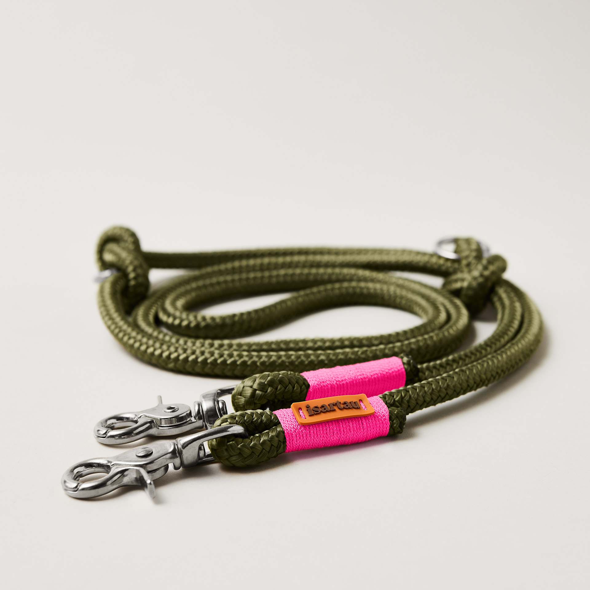 Hundeleine Olive Grove Neonpink 10 mm verstellbar mit silberfarbenen Scherenkarabinern, olives Softtau mit neonpinker Takelung, Längenverstellbar