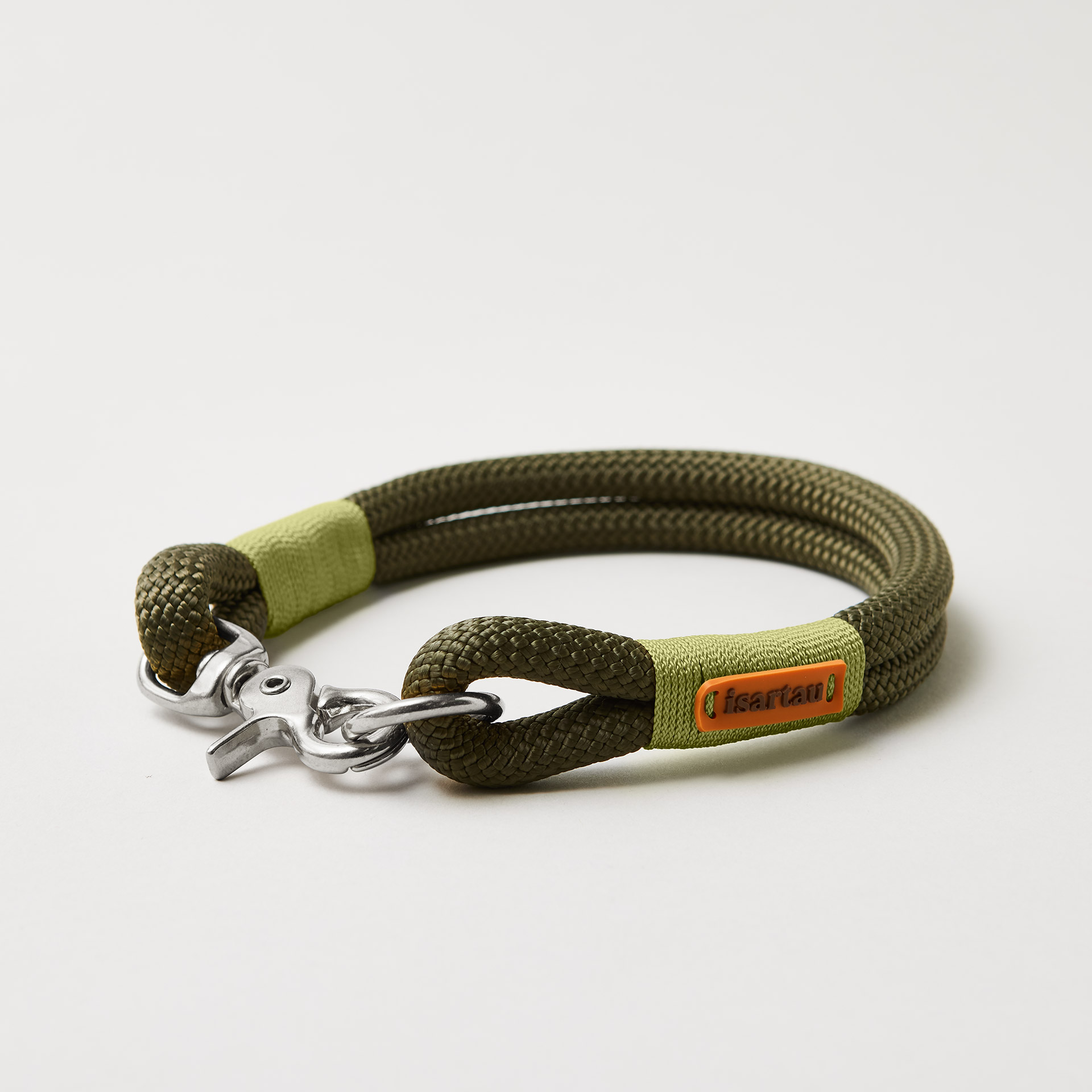 Tau Hundehalsband Olive Grove Moos 10 mm mit silbernen Beschlägen, olivfarbenes Kletterseil mit moosgrüner Takelung