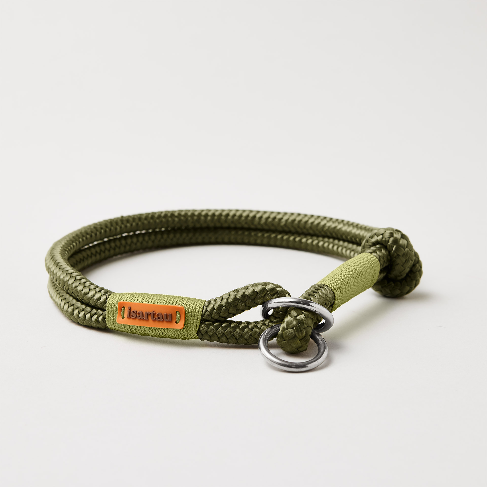 Tauhalsband Zugstopp Olive Grove Moos 8 und 10 mm mit silberfarbenen Beschlägen, olivfarbenes Softtau mit moosgrüner Takelung